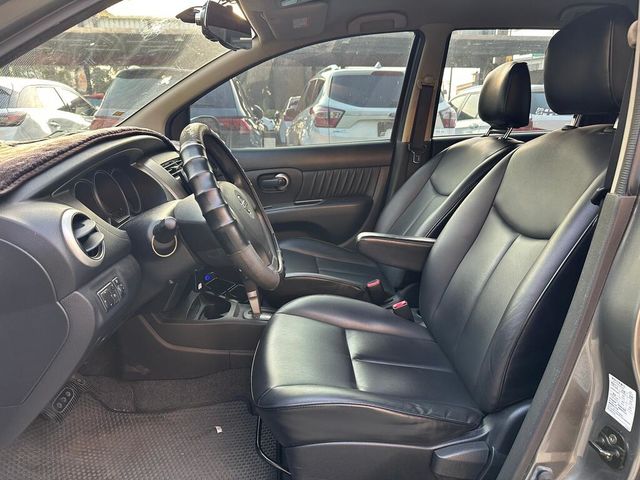 NISSAN日產 LIVINA  第6張相片
