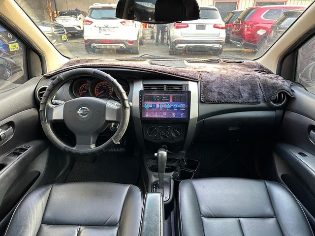 NISSAN日產 LIVINA  第7張相片