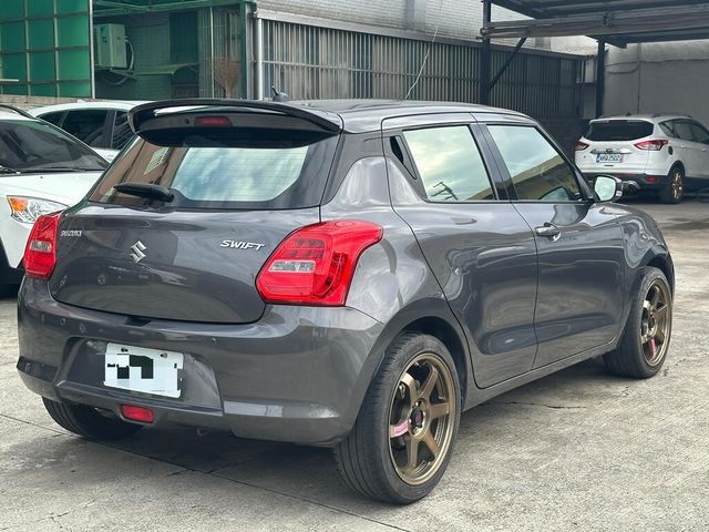 SUZUKI鈴木 SWIFT  第2張相片