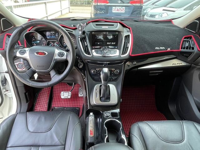 FORD福特 KUGA  第11張相片