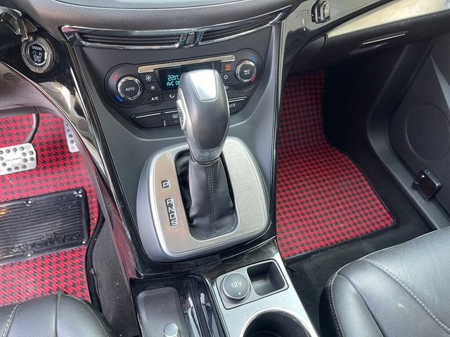 FORD福特 KUGA  第15張相片