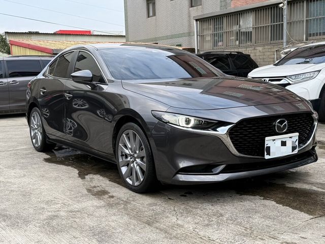 MAZDA馬自達 MAZDA 3  第5張相片