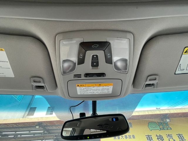 TOYOTA豐田 SIENNA  第29張相片
