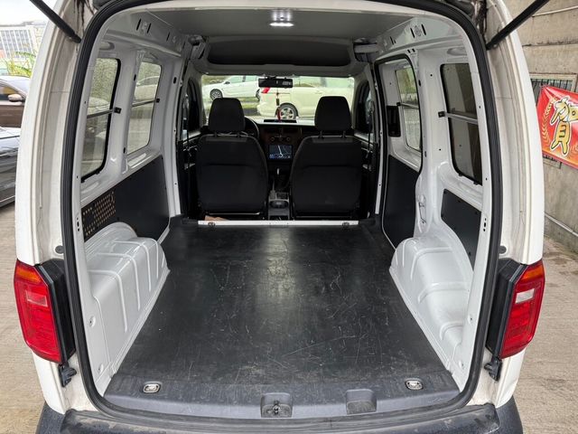 VOLKSWAGEN福斯 CADDY  第21張相片