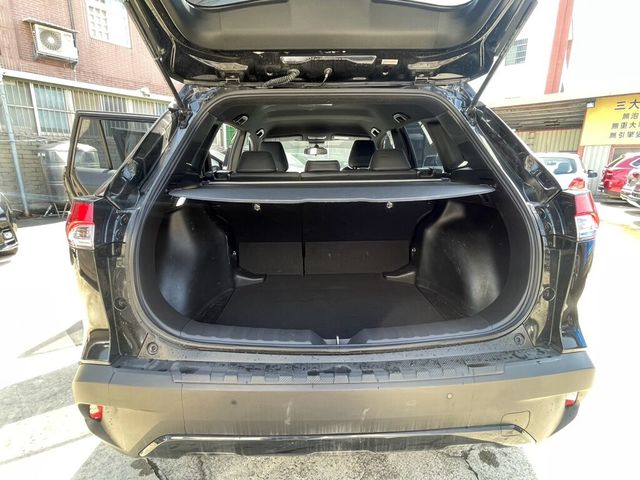 TOYOTA豐田 COROLLA CROSS  第15張相片