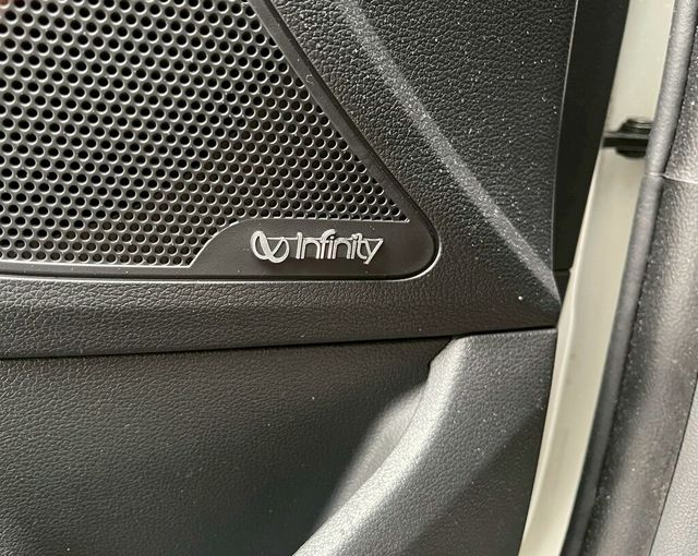 HYUNDAI現代 ELANTRA  第11張相片