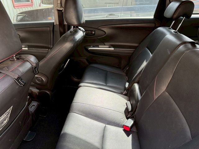 TOYOTA豐田 WISH  第6張相片
