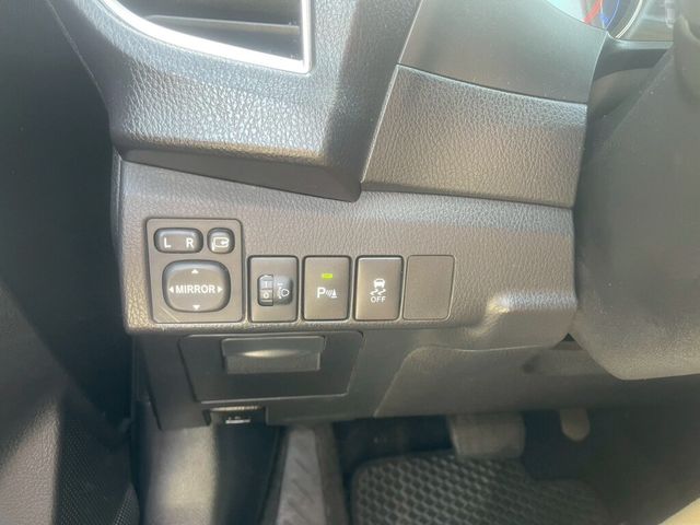 TOYOTA豐田 ALTIS  第11張相片
