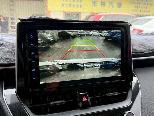 TOYOTA豐田 COROLLA ALTIS HYBRID  第11張相片