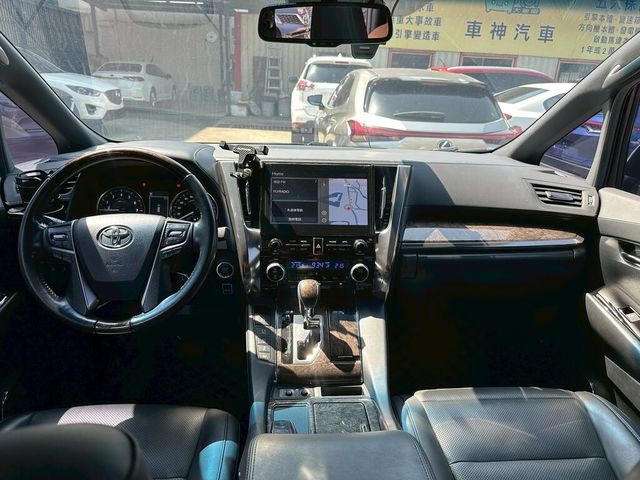TOYOTA豐田 ALPHARD  第12張相片