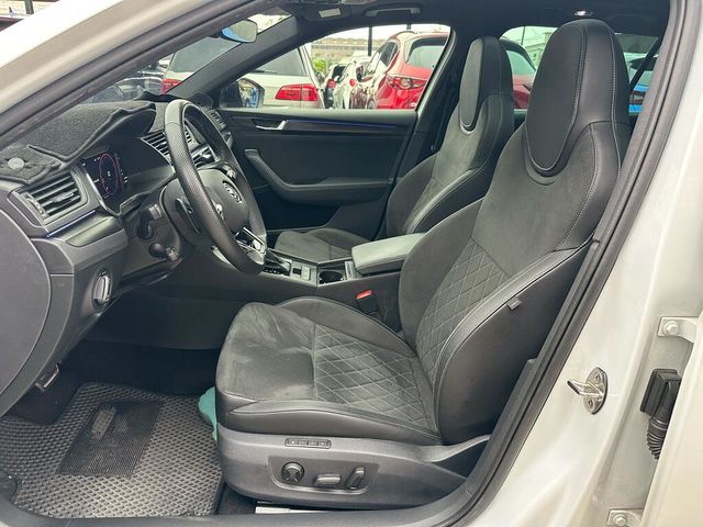 SKODA司科達 SUPERB COMBI  第7張相片
