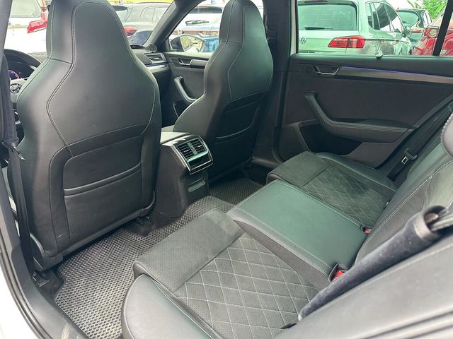 SKODA司科達 SUPERB COMBI  第8張相片