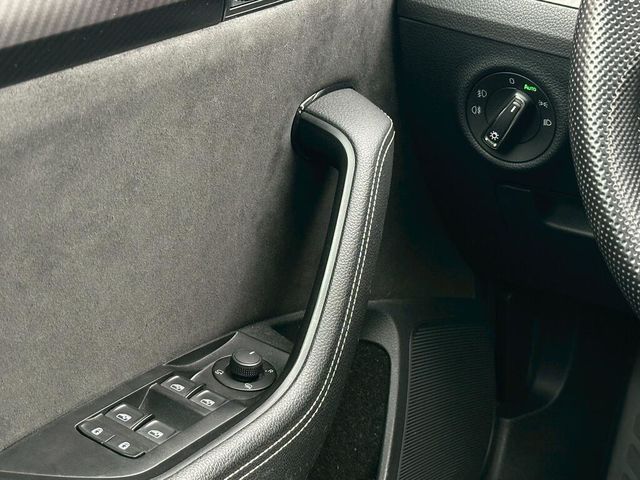 SKODA司科達 SUPERB COMBI  第9張相片