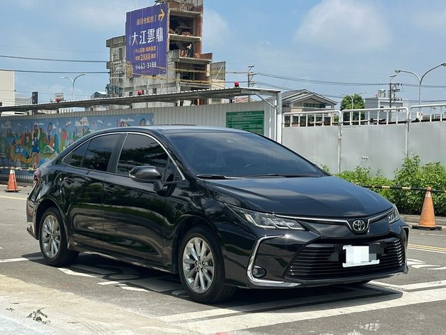 TOYOTA豐田 ALTIS  第3張相片