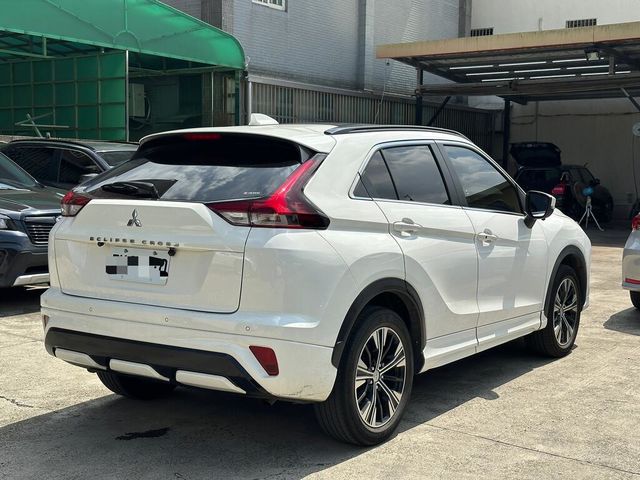 MITSUBISHI三菱 ECLIPSE  第2張相片
