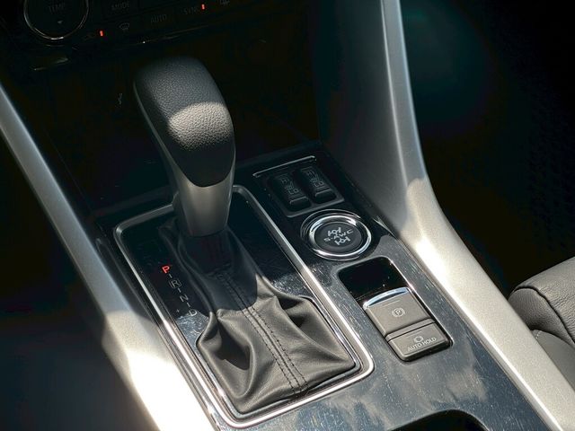 MITSUBISHI三菱 ECLIPSE  第13張相片