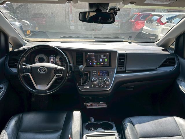 TOYOTA豐田 SIENNA  第11張相片