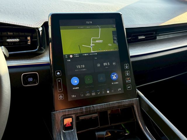 HYUNDAI現代 CUSTIN  第12張相片