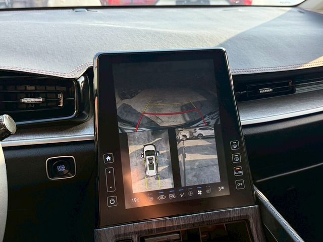 HYUNDAI現代 CUSTIN  第17張相片