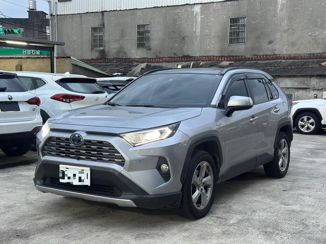 TOYOTA豐田 RAV4  第1張相片