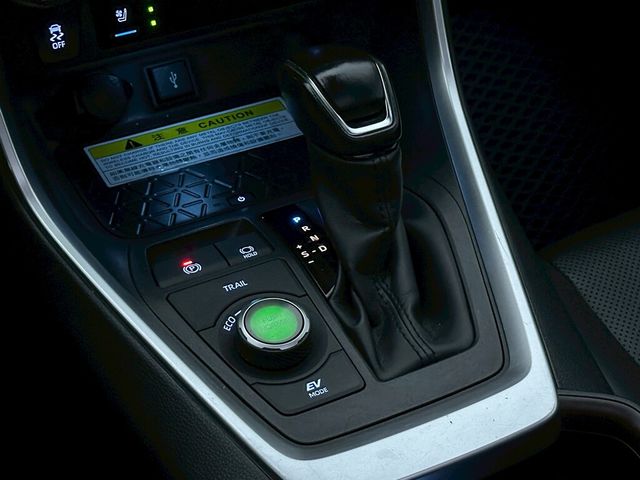 TOYOTA豐田 RAV4  第13張相片