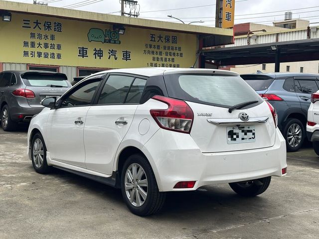 TOYOTA豐田 YARIS  第2張相片