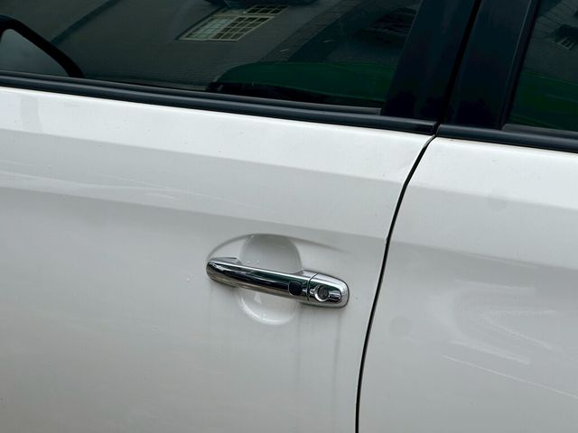 TOYOTA豐田 YARIS  第5張相片