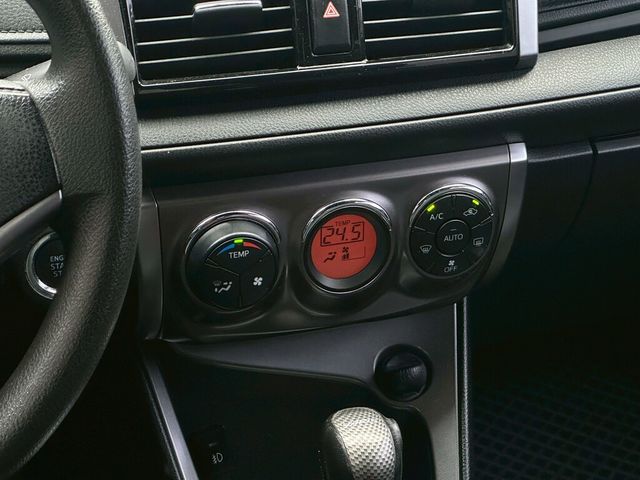 TOYOTA豐田 YARIS  第13張相片