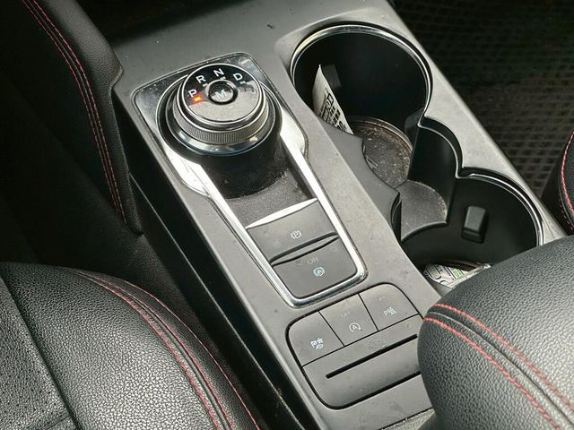 FORD福特 KUGA  第12張相片