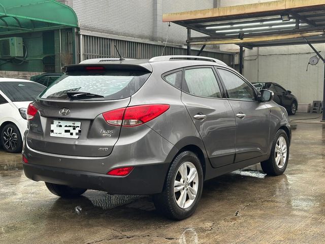 HYUNDAI現代 IX35  第2張相片