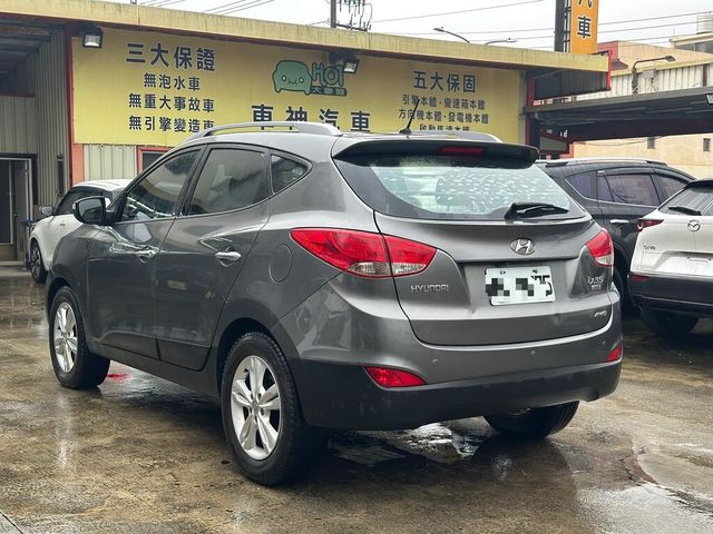 HYUNDAI現代 IX35  第4張相片