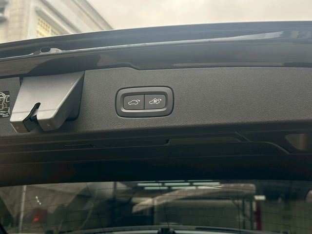 VOLVO富豪 V60  第5張相片