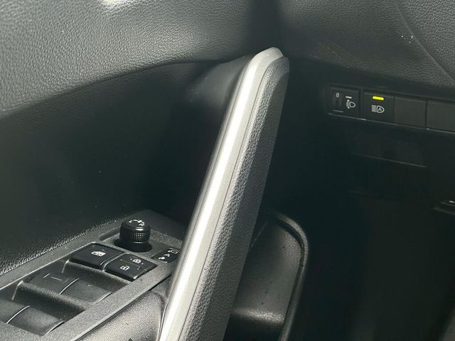 TOYOTA豐田 COROLLA CROSS  第10張相片