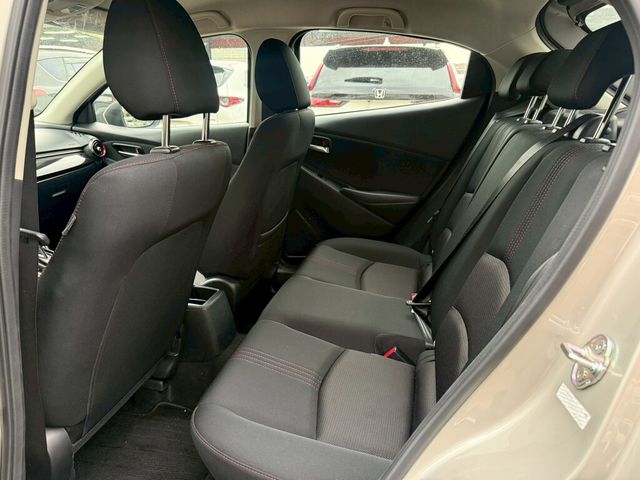 MAZDA馬自達 MAZDA 2  第6張相片