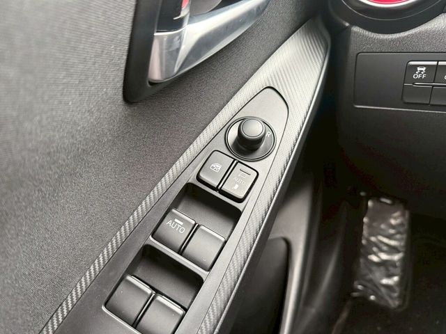 MAZDA馬自達 MAZDA 2  第14張相片