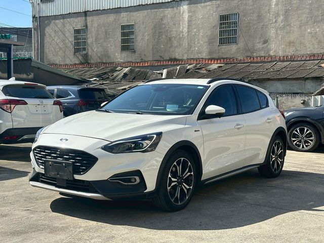 FORD福特 FOCUS ACTIVE  第1張相片