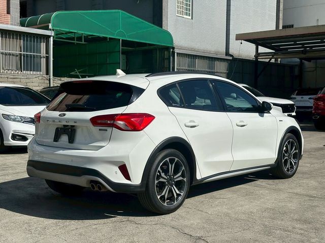 FORD福特 FOCUS ACTIVE  第2張相片