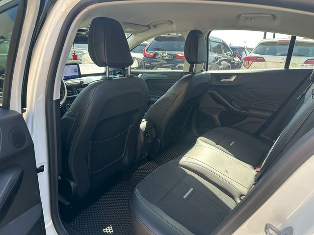 FORD福特 FOCUS ACTIVE  第6張相片