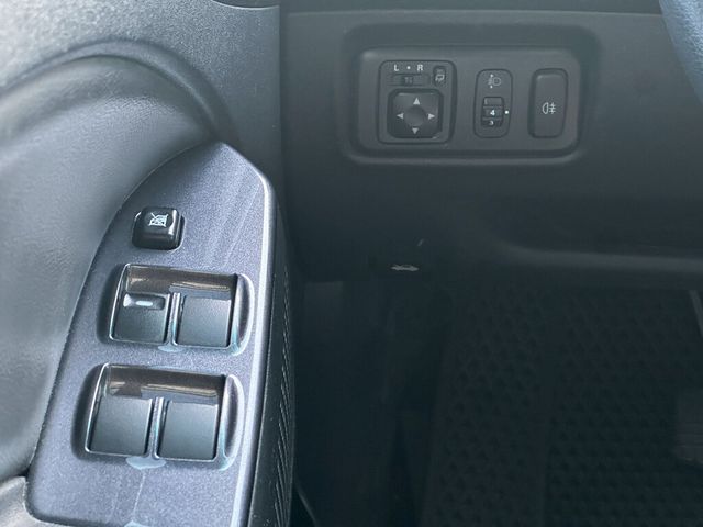 MITSUBISHI三菱 COLT PLUS  第10張相片