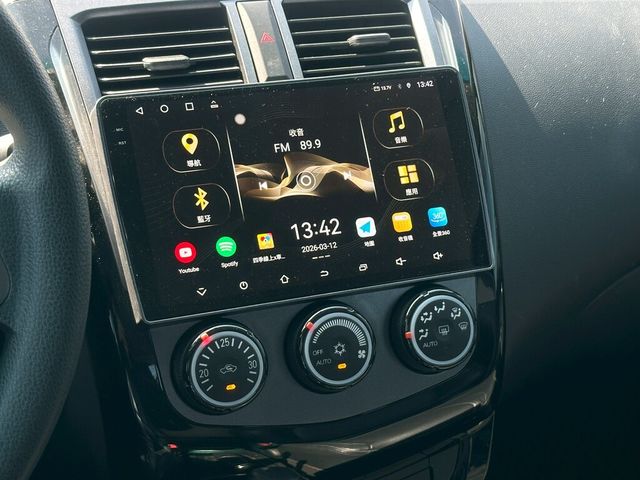 MITSUBISHI三菱 COLT PLUS  第11張相片