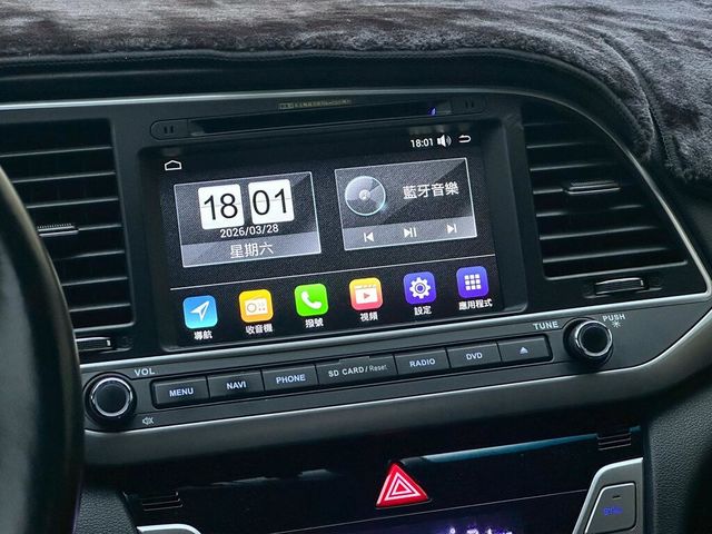 HYUNDAI現代 ELANTRA  第16張相片
