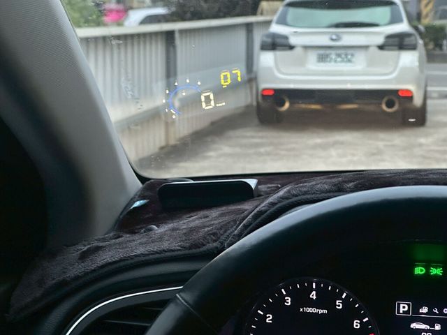 HYUNDAI現代 ELANTRA  第18張相片