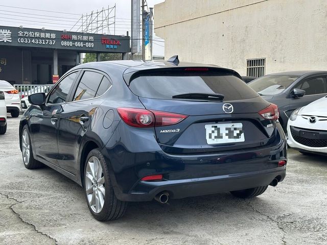 MAZDA馬自達 MAZDA 3  第2張相片