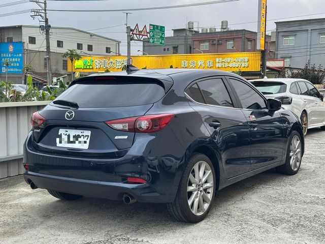 MAZDA馬自達 MAZDA 3  第4張相片