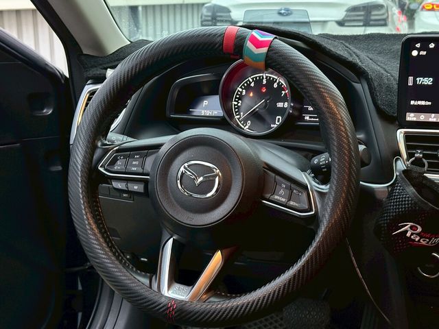 MAZDA馬自達 MAZDA 3  第8張相片