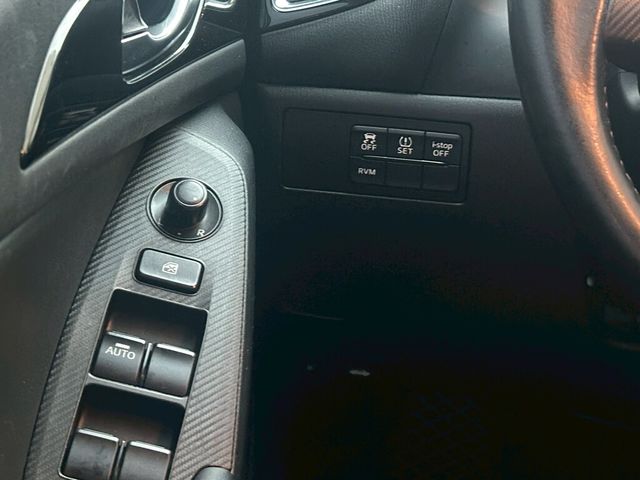 MAZDA馬自達 MAZDA 3  第11張相片