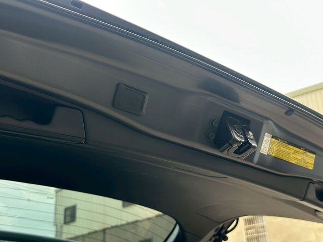 TOYOTA豐田 RAV4  第6張相片