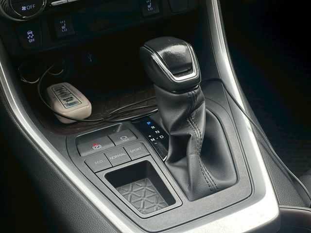 TOYOTA豐田 RAV4  第14張相片