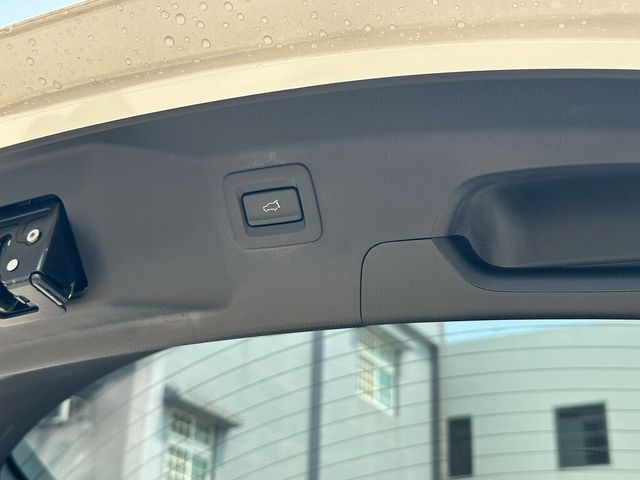 MAZDA馬自達 CX-9  第5張相片