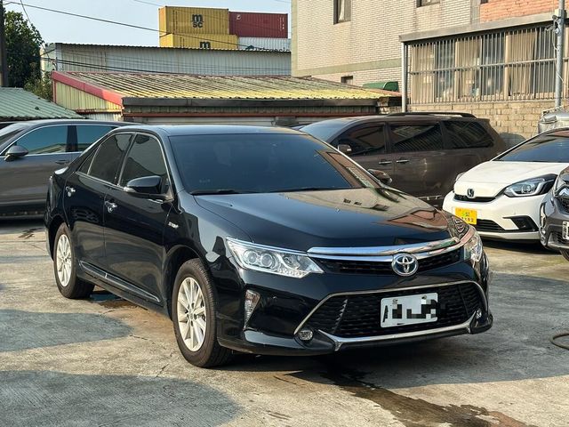 TOYOTA豐田 CAMRY HYBRID  第3張相片